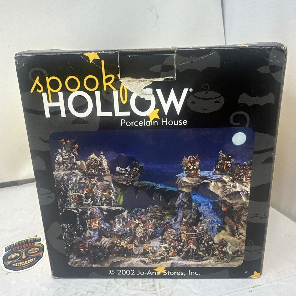 2002 Spooky Hollow Cauldron Specialty Shop Halloween Porcelain House Light